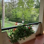 Apartment Valle Degli Ulivi Appartamento *